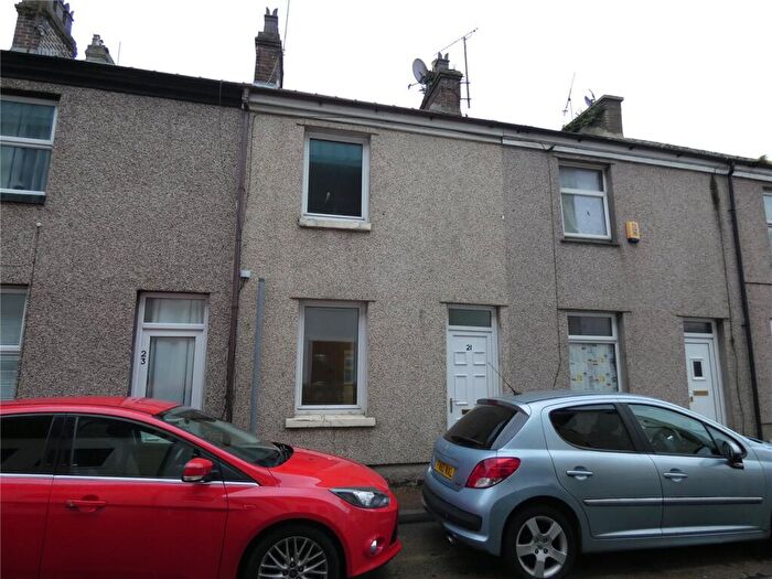 2 Bedroom Terraced House To Rent In Pool Hill, Caernarfon, Gwynedd, LL55