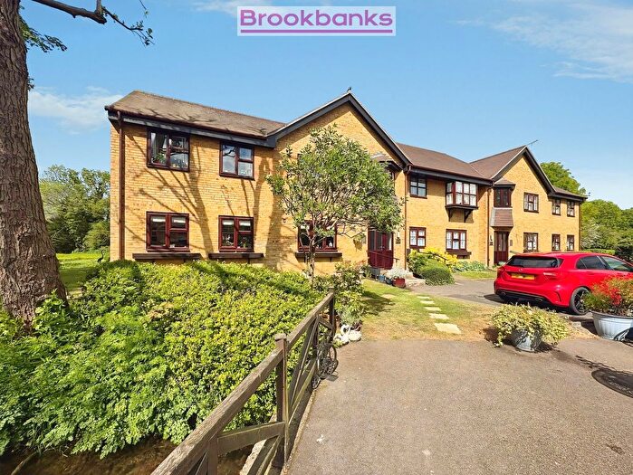 2 Bedroom Flat To Rent In Old Mill Close, Eynsford, Dartford, DA4