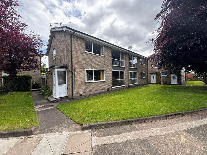 2 Bedroom Flat For Sale In Jesmond Park West, Newcastle Upon Tyne, NE7