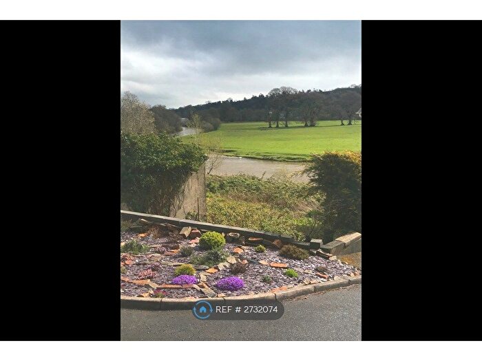 1 Bedroom Flat To Rent In Pentrecastell, Newcastle Emlyn, SA38