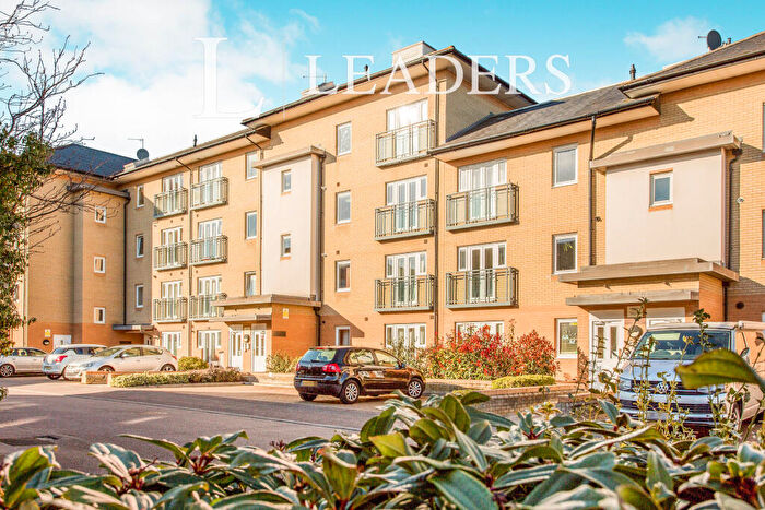 2 Bedroom Flat To Rent In Hampden Gardens, CB1