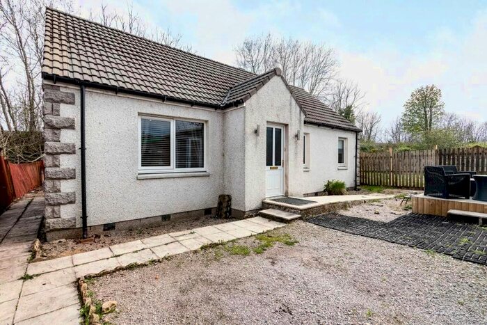 3 Bedroom Detached Bungalow For Sale In Novar Road, Alness, Highland, IV17
