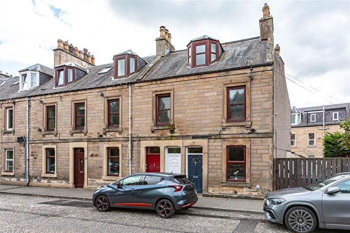 1 Bedroom Flat For Sale In Gala Park, Galashiels, TD1