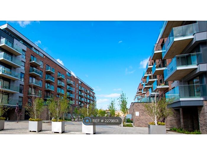 2 Bedroom Flat To Rent In East Station Road, Fletton Quays, Peterborough, PE2