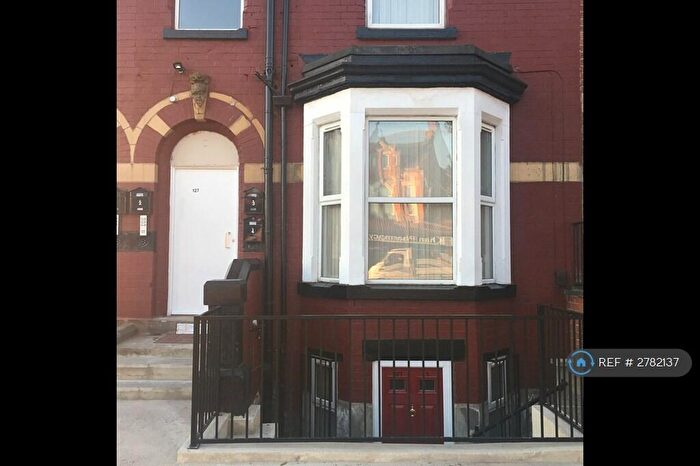 1 Bedroom Flat To Rent In Roundhay Road, Leeds, LS8