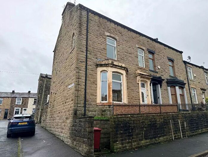 1 Bedroom Flat For Sale In Hufling Lane, Burnley, BB11
