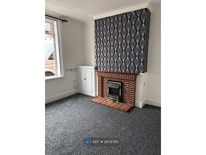 2 Bedroom Terraced House To Rent In Hugh Street, Castleford, WF10