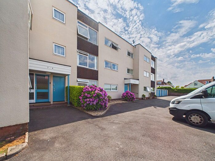 2 Bedroom Flat For Sale In Lancaster House, Belle Vue Road, Paignton, TQ4