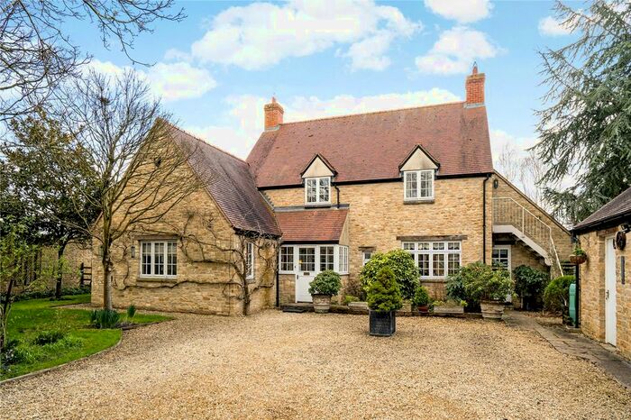 4 Bedroom Property For Sale In North Lane, Weston-On-The-Green, Bicester, Oxfordshire, OX25