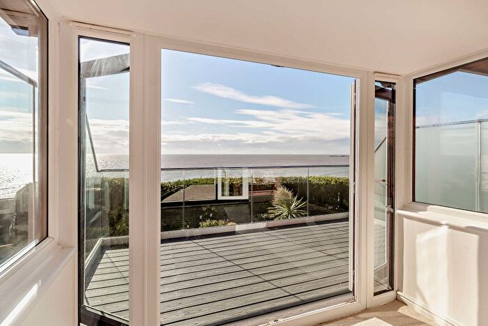 4 Bedroom Detached House For Sale In Naze Park Road, Walton On The Naze, CO14