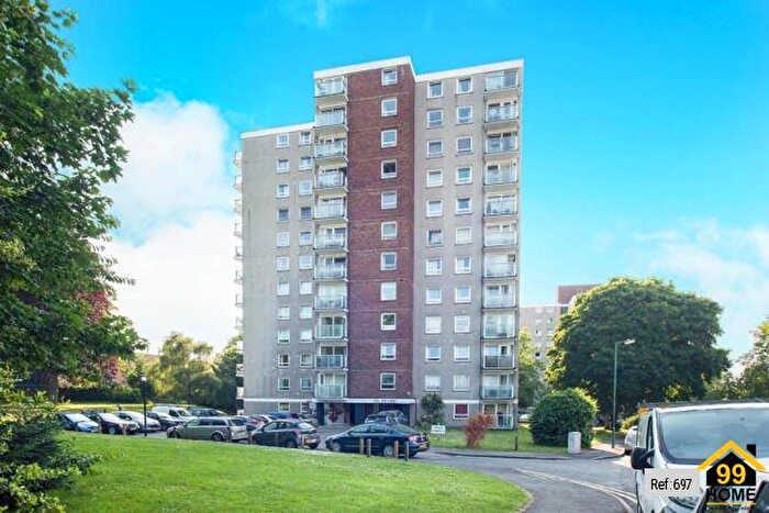 2 Bedroom Flat To Rent In TollBar, Sutton, London, SM2
