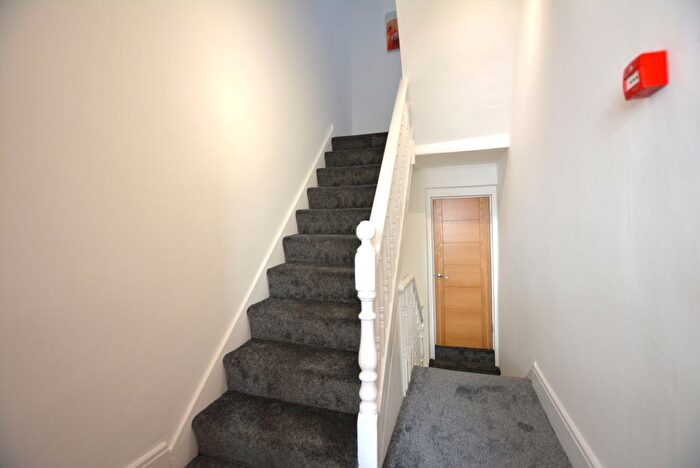 Studio To Rent In Bower Road, Harrogate, HG1