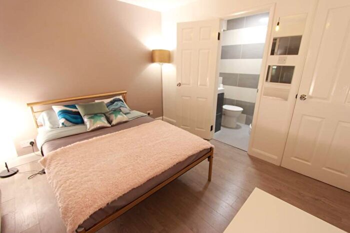 1 Bedroom House Of Multiple Occupation To Rent In Goldings Crescent, Hatfield, AL10
