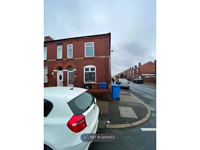 3 Bedroom End Of Terrace House To Rent In Sefton Road, Swinton, Manchester, M27
