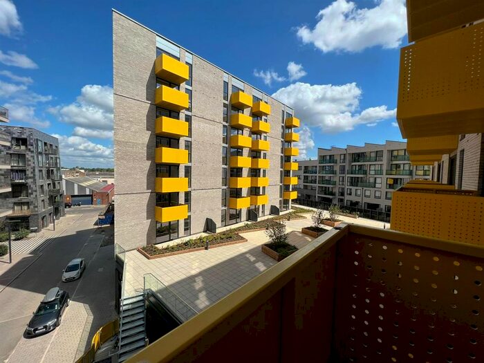 1 Bedroom Flat To Rent In Machine Works House, Pressing Lane, Hayes, UB3