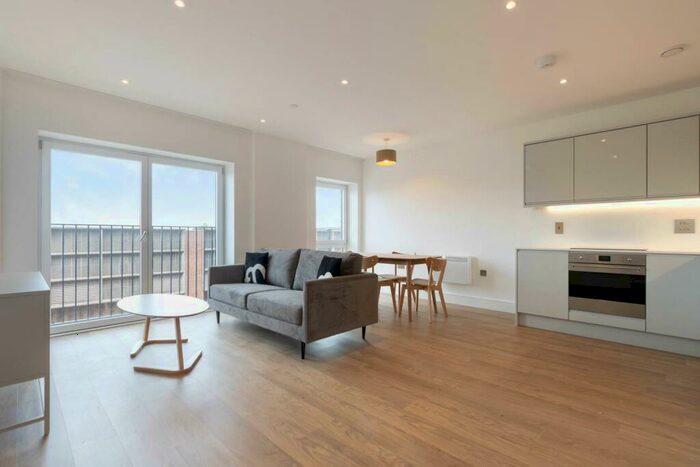 2 Bedroom Apartment To Rent In Soho Wharf, Hooper St, B18