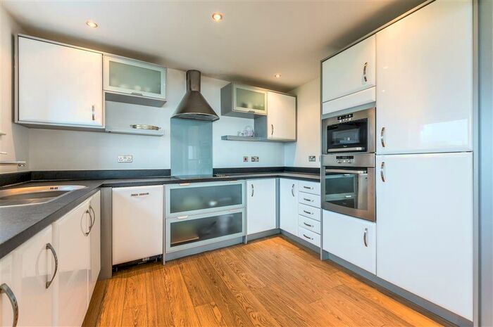 2 Bedroom Flat To Rent In St Christophers Court, Maritime Quarter, Swansea, SA1