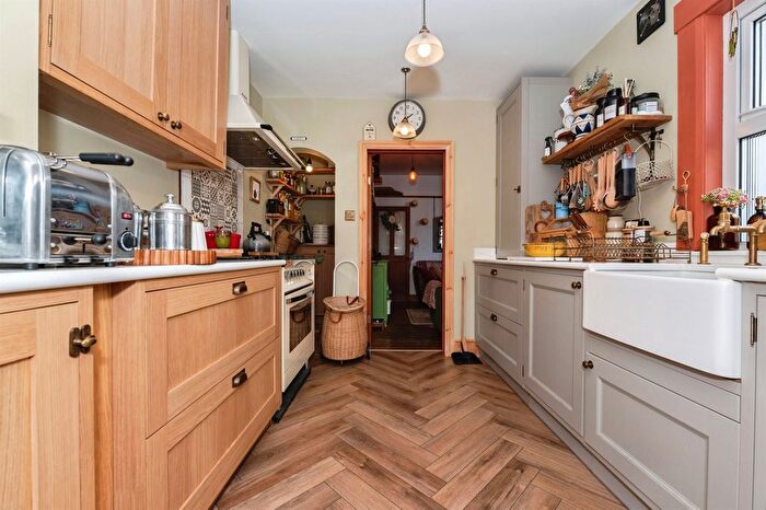 2 Bedroom Terraced House For Sale In Brentwood Road, Chadwell St Mary, Grays, RM16