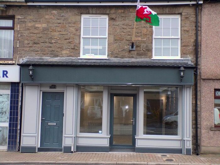 1 Bedroom Flat To Rent In Bute Street, Treorchy, Rhondda Cynon Taff., CF42