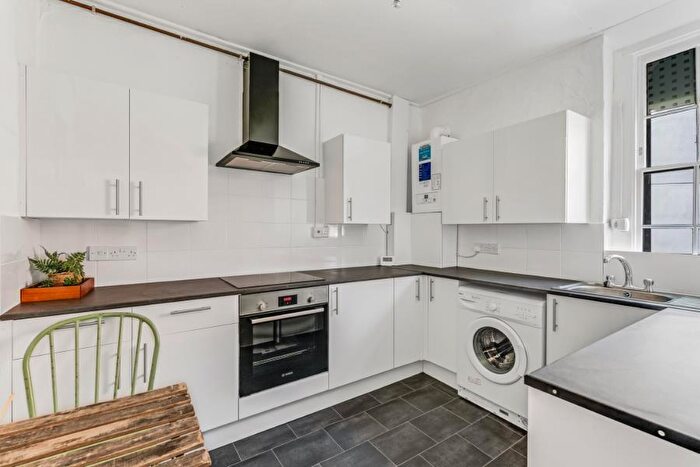 1 Bedroom Apartment To Rent In Inverness Street, Camden, NW1
