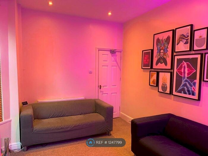 5 Bedroom Terraced House To Rent In Talbot Road, Southsea PO4