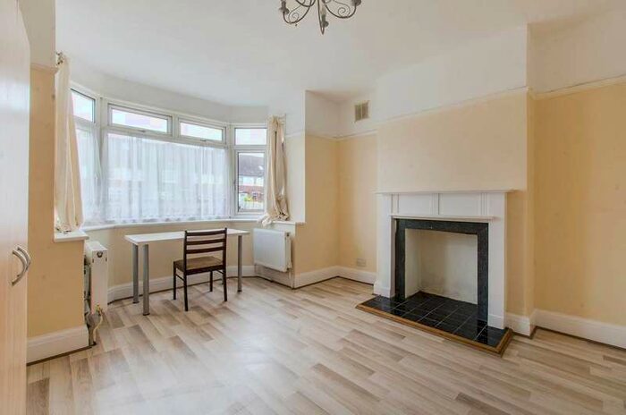 4 Bedroom House To Rent In Shooters Hill Road, Blackheath, SE3
