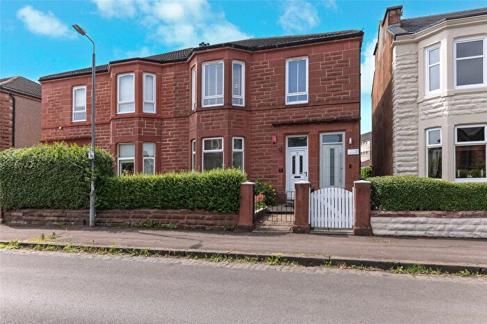2 Bedroom Flat For Sale In Braidfauld Gardens, Glasgow, Lanarkshire, G32