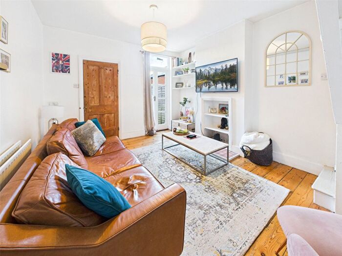 2 Bedroom End Terrace House To Rent In Radnor Gardens, Middlesex, TW1