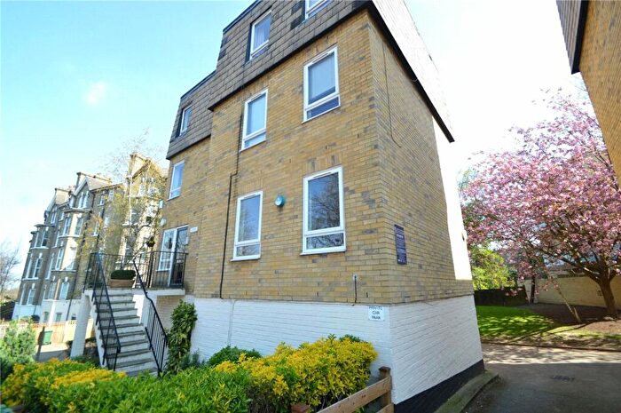 1 Bedroom Apartment To Rent In Jasper Road, London, SE19