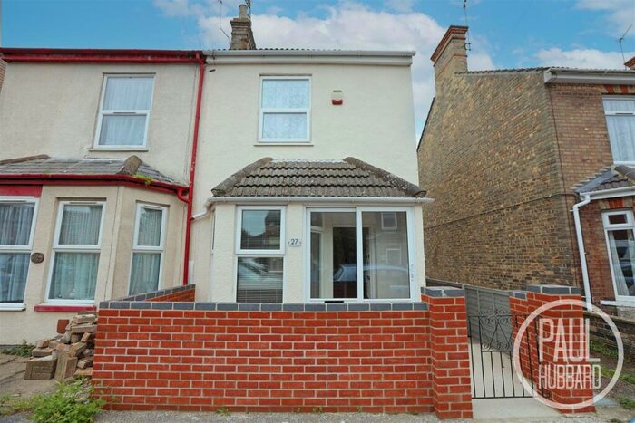 2 Bedroom Semi-Detached House To Rent In Rochester Road, Pakefield, NR33