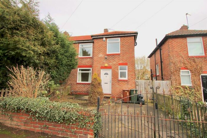3 Bedroom Semi-Detached House To Rent In Highwood Road, Denton Burn, Newcastle Upon Tyne, NE15