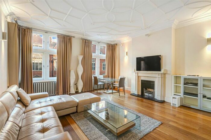 1 Bedroom Flat To Rent In Mount Street, Mayfair, London, W1K