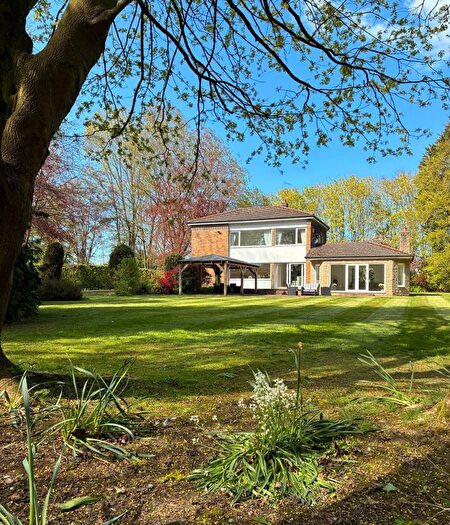 4 Bedroom Detached House For Sale In Wilmere Park, Widnes, WA8