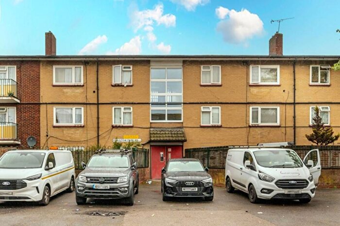 1 Bedroom Flat For Sale In Plaistow Park Road, London, E13