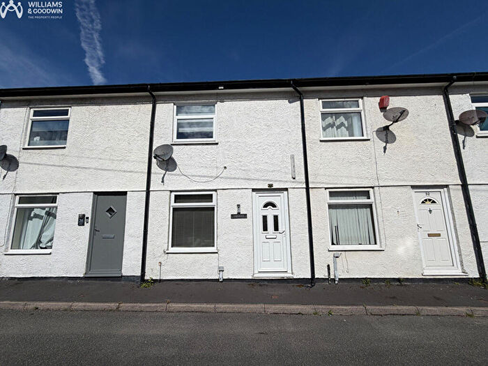 2 Bedroom Terraced House For Sale In Water Street, Bangor, Gwynedd, LL57