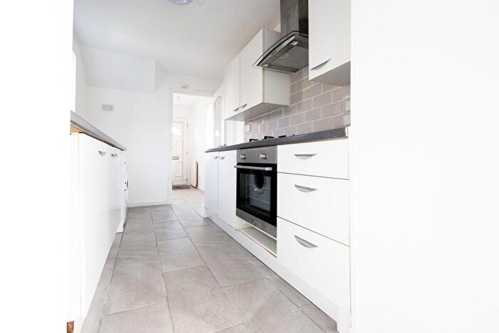 2 Bedroom Semi Detached House To Rent In Devon Road, Greenock, PA16