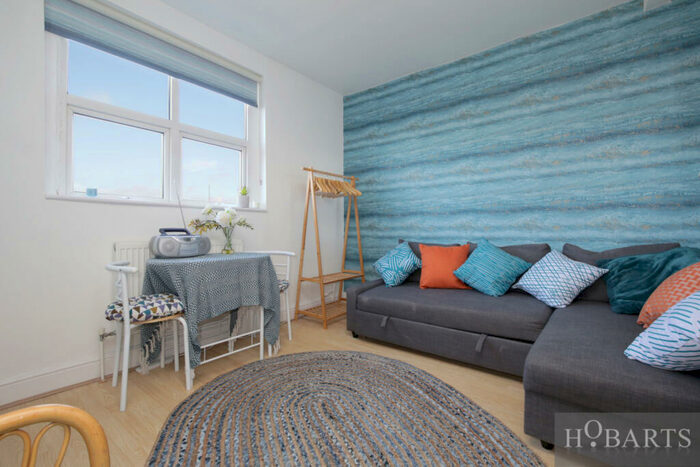 Studio To Rent In Palace Gates Road, Alexandra Park, N22