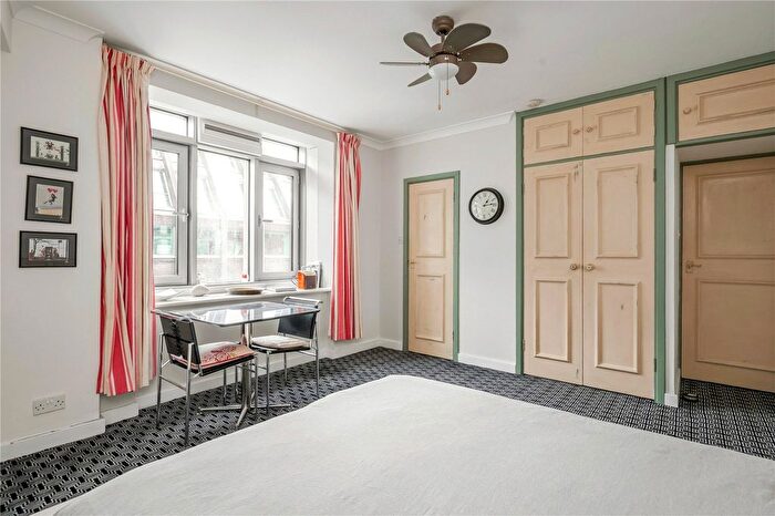 Studio For Sale In Clifford's Inn, Fetter Lane, Holborn, London, EC4A