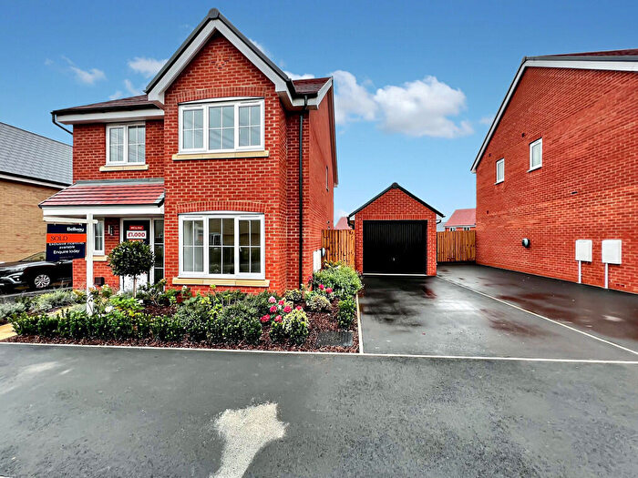4 Bedroom Detached House For Sale In Bronze Barrow Way, Bramford, IP8