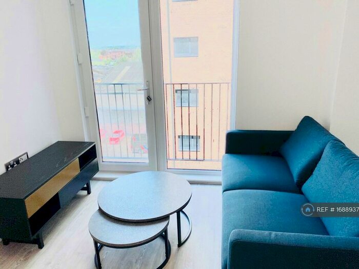1 Bedroom Flat To Rent In Middlewood Plaza, Salford, M5