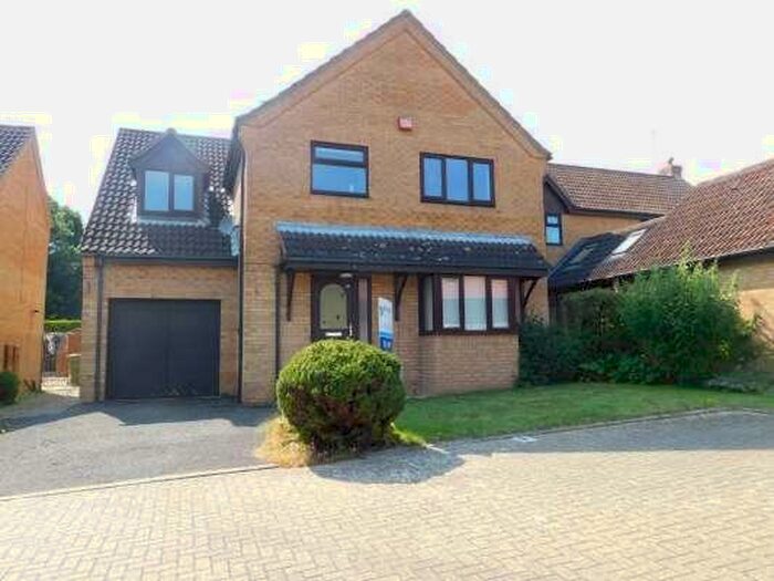 4 Bedroom Detached House To Rent In Lingwood Park, Peterborough, Cambridgeshire, PE3
