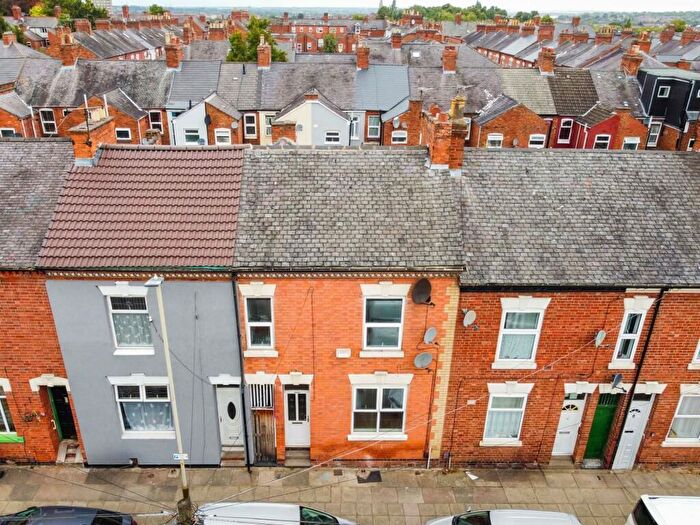 4 Bedroom Terraced House For Sale In Bartholomew Street, Leicester, LE2