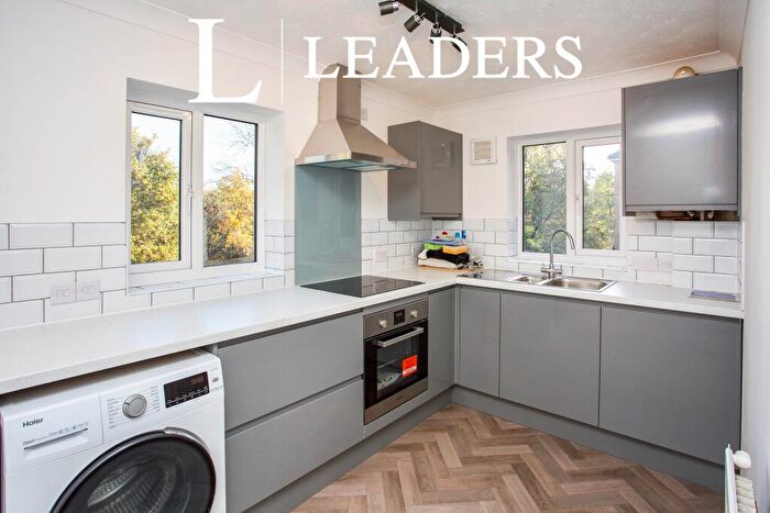 2 Bedroom Flat To Rent In Epsom Court, Timor Close, PO15