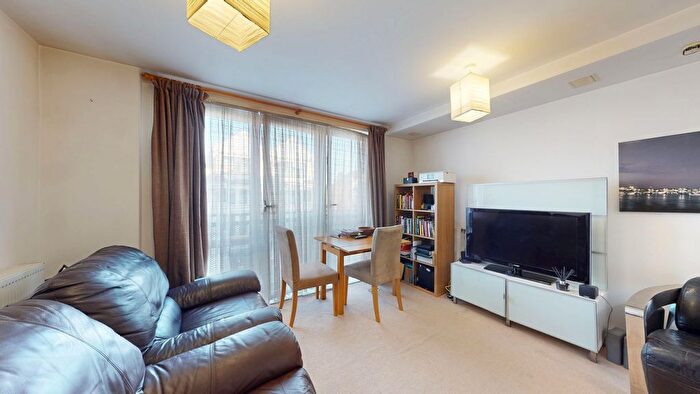 1 Bedroom Flat For Sale In London Road, Croydon, CR0