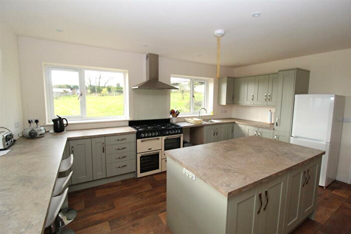 4 Bedroom Detached House To Rent In Morchard Bishop, Crediton, EX17