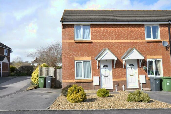 2 Bedroom End Of Terrace House To Rent In Rews Meadow, Monkerton, Exeter, EX1