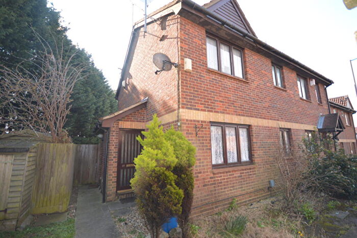 1 Bedroom Terraced House To Rent In Coverdale, Luton, LU4