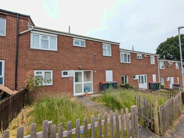 Houses for sale & to rent in TF3 1RF, Bourton Close, Brookside Telford
