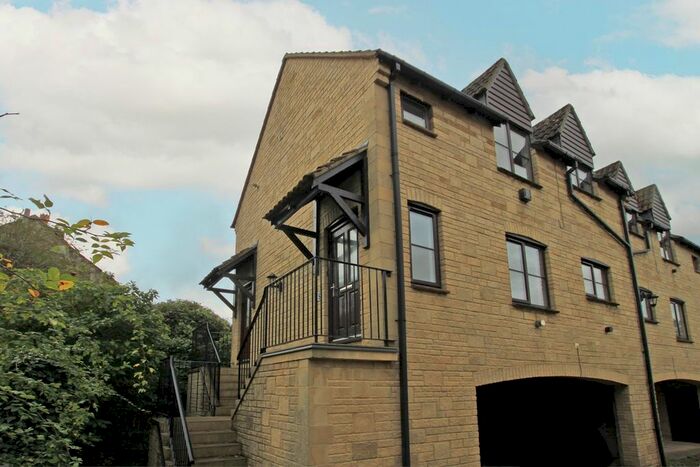1 Bedroom Flat To Rent In The Maltings, Bradford-On-Avon, BA15