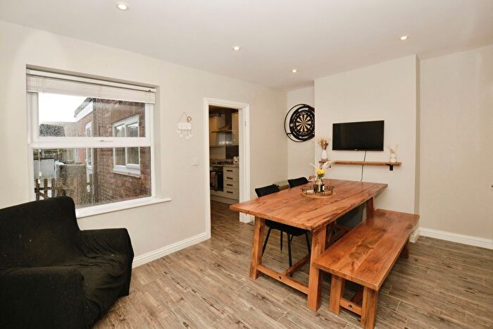 3 Bedroom Terraced House For Sale In Oaks Road, Folkestone, Kent, CT20